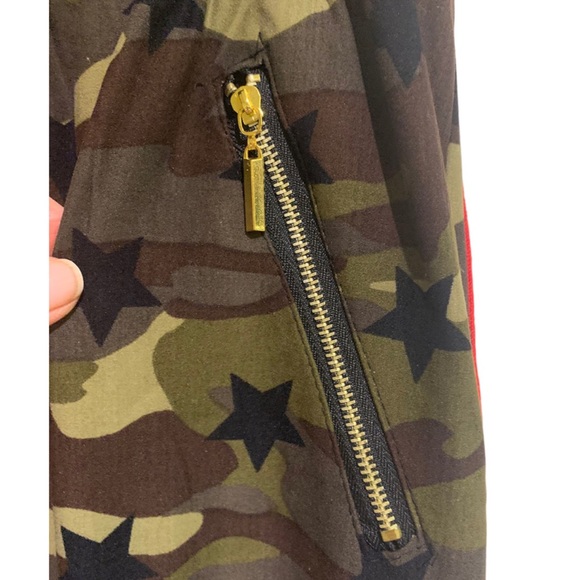 NEW Indero Joggers Camo Stretchy Loungewear Joggers Size L/XL - Picture 3 of 9